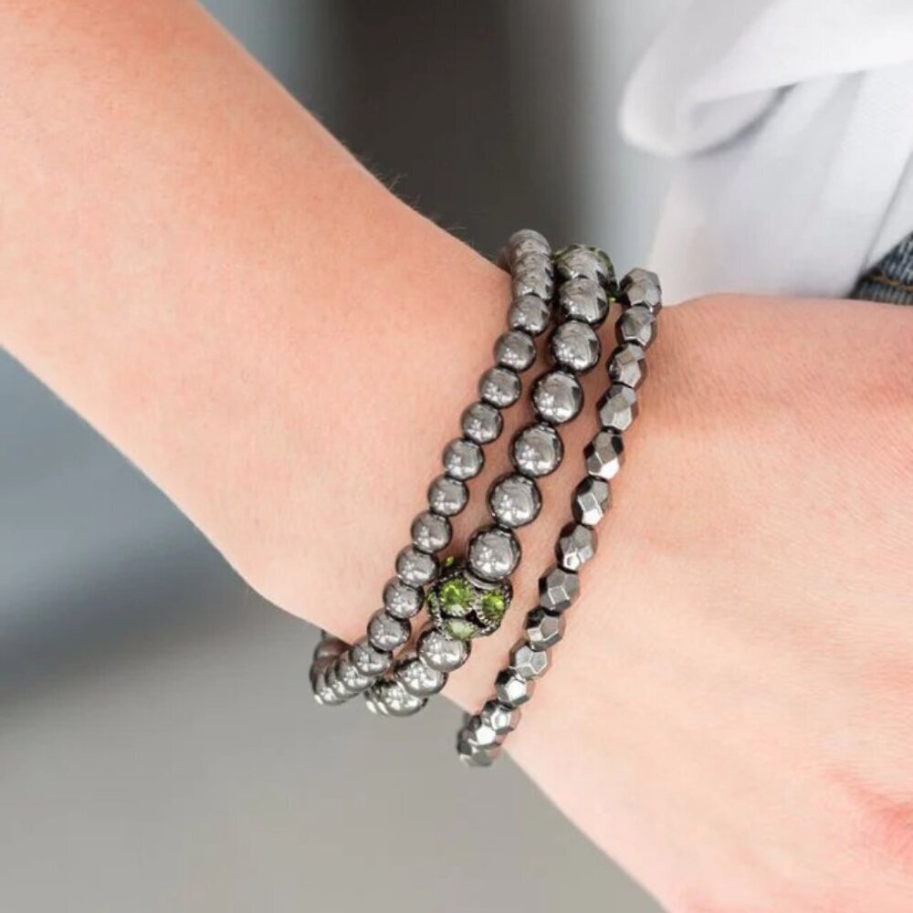 Paparazzi Jewelry Accessories - Noticeably Noir - Green Bracelet - Vintage